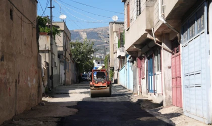 Altyapısı Biten Sokakların Yol Kaplamaları Da Bir Bir Tamamlanıyor
