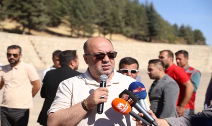 Dulkadiroğlu’nda Yamaç Paraşütü Gökyüzünü Süsledi