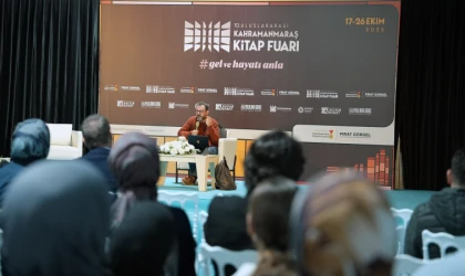 Güray Sürgü, KAFUM’da Kitapseverlerle Buluştu