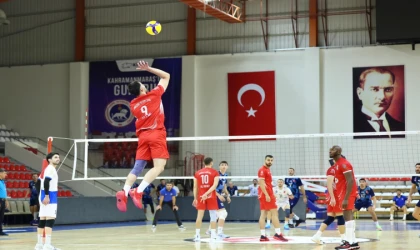 Onikişubat Belediyespor Voleybol Takımı Evinde Galibiyetle Başladı