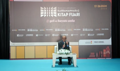 Sadık Yalsızuçanlar, Kahramanmaraş Kitap Fuarı’nda Okurlarıyla Buluştu