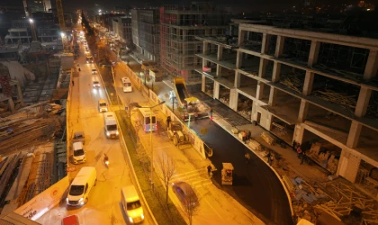 Deprem Sonrası Yerleşimlere Konforlu Ulaşım İçin Büyükşehir Sahada