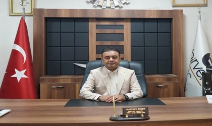 Başkan Çiçek: “Ay Yıldızlı Bayrağımız Kırmızı Çizgimizdir”