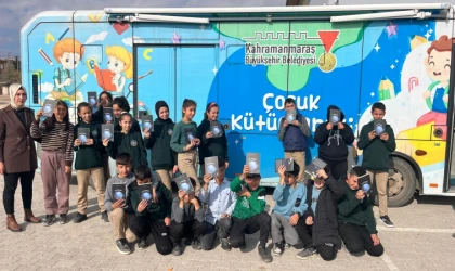 Mobil Kütüphane ile Kitapların Büyülü Dünyası Kırsala Taşındı