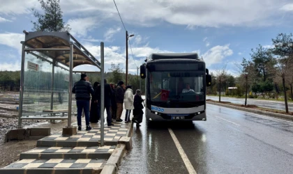Büyükşehir, Bayramda Mezarlık Ziyaretlerini Ulaşım Desteğiyle Kolaylaştırdı