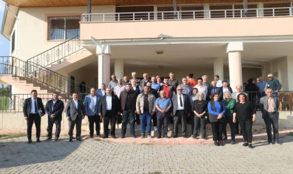 Başkan Akpınar 88. Mahalle Toplantısı’nı Halkaçayırı Mahallesi’nde Gerçekleştirdi