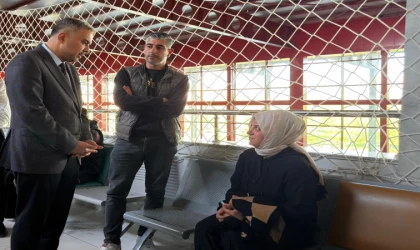 Başkan Hanifi Toptaş, okul saldırısında yaralanan öğrenciler ve ailelerini ziyaret etti