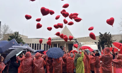 Kahramanmaraş Otizm İçin Yürüdü; Mesajlar Gökyüzüne Bırakıldı