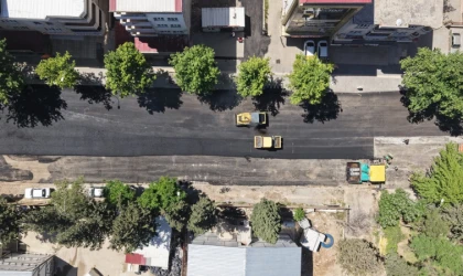 Büyükşehir, Cahit Zarifoğlu Caddesi’nde Asfalt Serimine Başladı