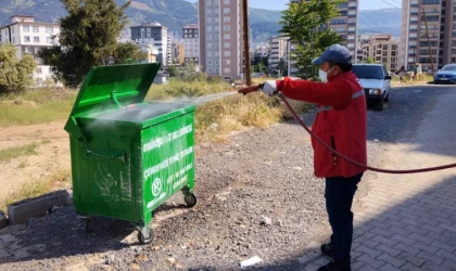 Büyükşehir’den Bayram Mesaisi; Temizlik ve İlaçlama Aralıksız Sürüyor