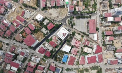 Büyükşehir, Dulkadiroğlu Egemenlik Mahallesi’nde de Asfalt Mesaisine Başladı
