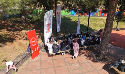 Pusula Maraş, Gençleri Kuş Evi Boyama Atölyesinde Buluşturdu