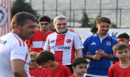 Büyükşehir, Şehrin Dört Bir Yanını Spor Alanlarıyla Donatıyor; 31 Yeni Halı Saha Hizmete Alındı