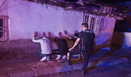 Kahramanmaraş Onikişubat'ta Yunus timlerinden kaçamadılar