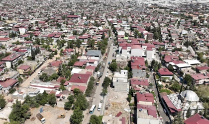 Büyükşehir, Dulkadiroğlu Hacı Murat Caddesi’ni Asfalta Hazırlıyor