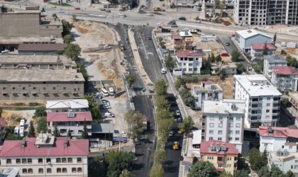 Lütfi Köker Bulvarı’nda Yenileme Sürüyor