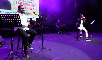 Türküler ve Şiirler KAFUM Sahnesinde Buluştu