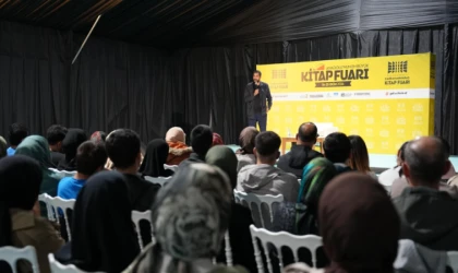 Altay Cem Meriç, Kitap Fuarı’nda İslami İlimleri Anlattı