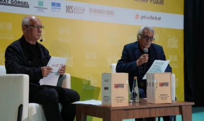Bahaettin Karakoç, Kitap Fuarı’nda Şiirleriyle Anıldı