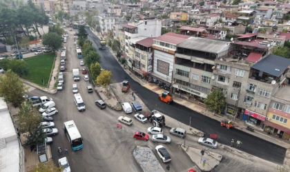 Büyükşehir Asfalt Mesaisini Yeni Haftada 4 İlçe 24 Farklı Noktada Sürdürecek
